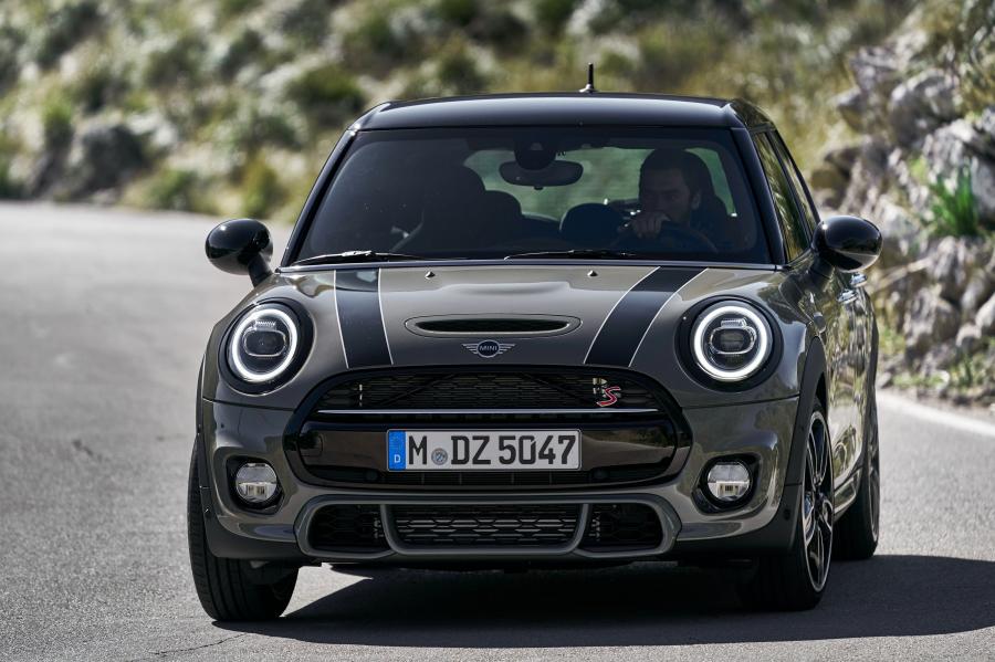  Mini Cooper S 5-Door (F56) 2018 года  (WW) (фото 4 из 86)